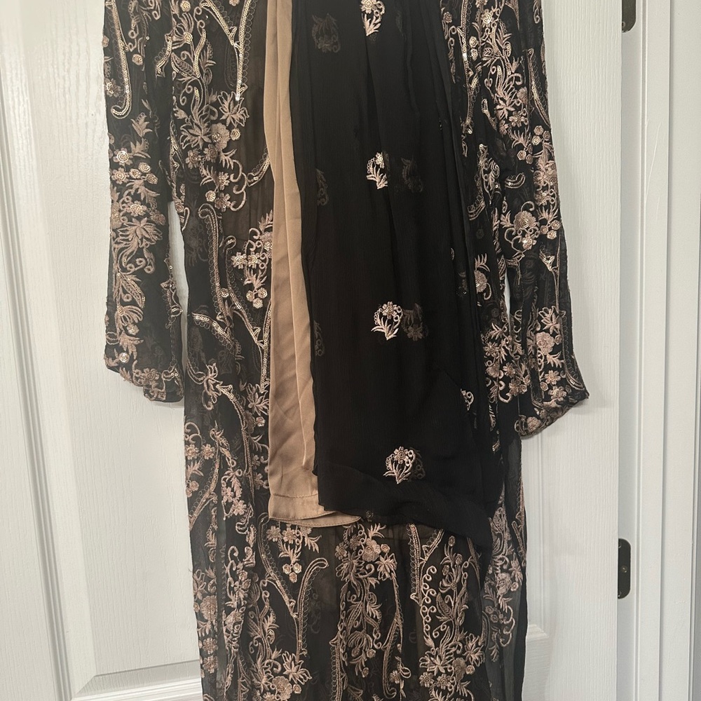 Elegant Black and Cream Embroidered Dress